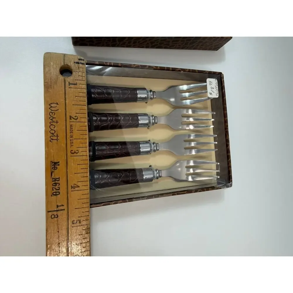 Wild Eye Designs Flatware Set 12 Pc Faux Crocodile Forks & Spreaders New In Box